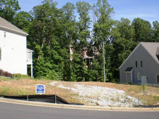 3315 Marina View Way, Gainesville, GA 30506-5002