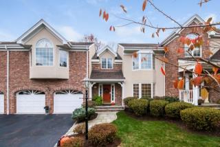 6 Buddington Park, Huntington, CT 06484-5358