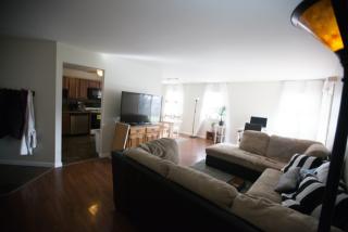 198 Dublin Ct, Schaumburg IL  60194-6126 exterior