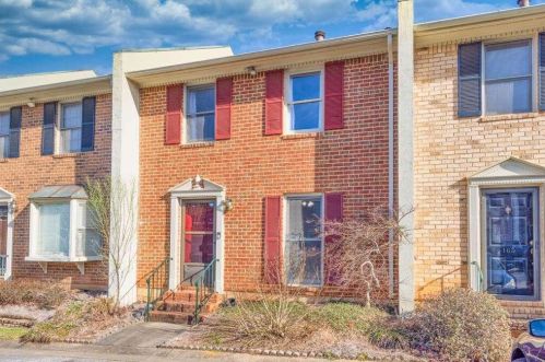 250 Cleveland Rd, Bogart, GA 30622-1776