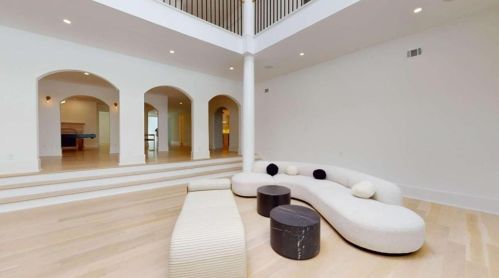 3206 Arden Rd, Atlanta GA  30327-1262 exterior