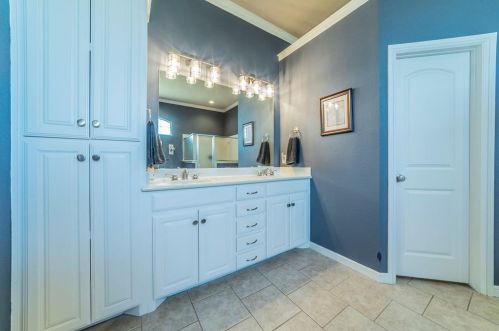 3417 Bay Breeze Ln, Fort Worth TX  76179-3846 exterior