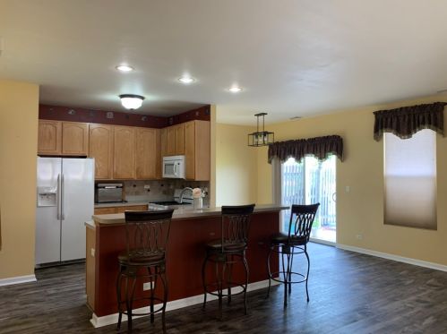 3711 Bowie Ct, Joliet, IL 60435-1571