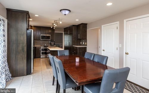 2355 View Rd, Lancaster PA  17602-1844 exterior