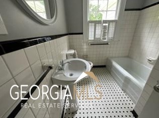 3560 Lee Pl, Atlanta GA  30349-2362 exterior