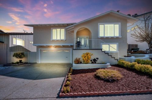246 Merced Dr, San Bruno, CA 94066-2522