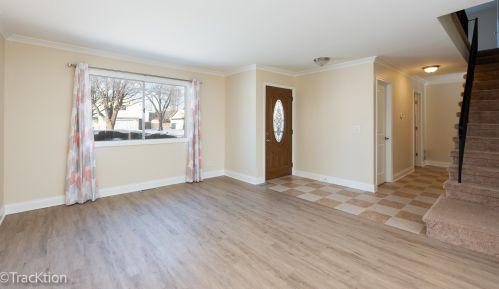 320 Thistle Dr, Lemont, IL 60490-3117