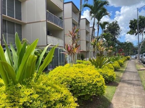 95055 Waikalani Dr, Mililani, HI 96789