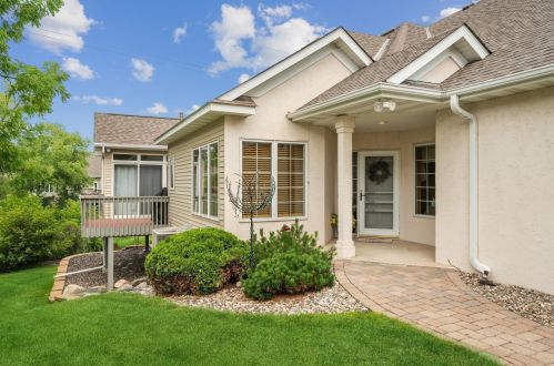 18130 39th Ave, Minneapolis, MN 55446-6800