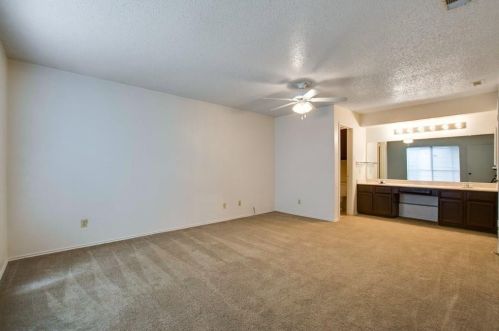 2263 Jackson Cir, Carrollton TX 75006-1655 exterior