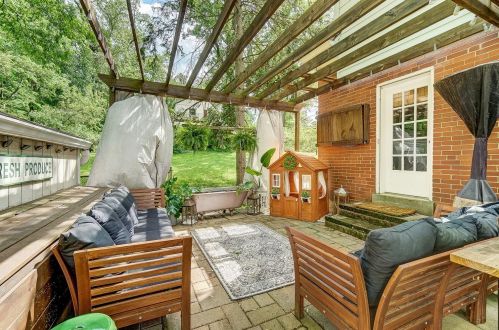 6444 Fair Oaks Ave, Cincinnati OH 45237-4544 exterior