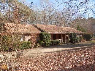 4278 Village Green Cir, Conyers, GA 30013-3082