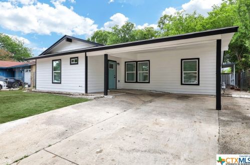 3110 Redstart Dr, San Antonio, TX 78224-2931