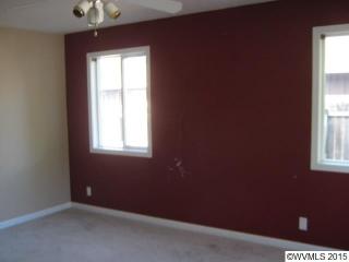 4630 Wyoming Ave, Salem OR  97305-2768 exterior