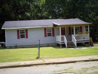 106 York St, Newbern, TN 38059-1344