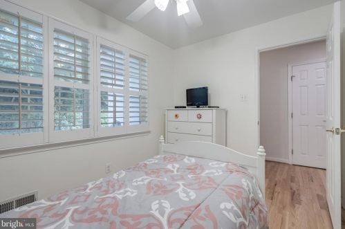 10417 Kinloch Rd, Silver Spring MD 20903-1243 exterior