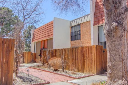 6468 Bates Ave, Denver CO  80222-7110 exterior