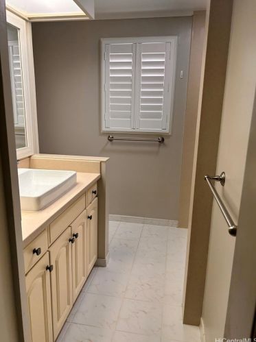 4765 Moa St, Honolulu HI  96816-5406 exterior