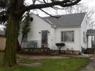611 Thoman St, Crestline OH  44827-1451 exterior