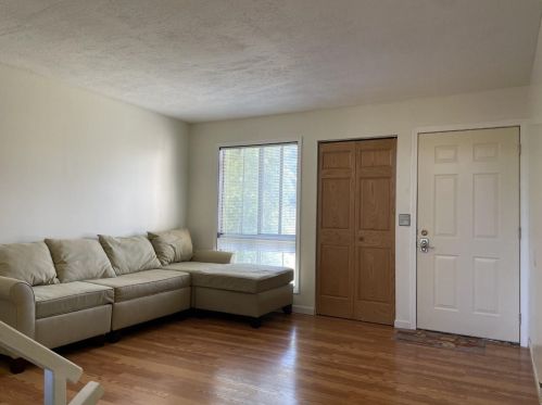 7928 Yates Ave, Minneapolis, MN 55443-2302