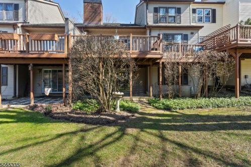 64 Goldfinch Dr, Hackettstown NJ  07840 exterior