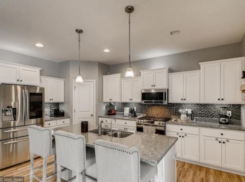 12360 Butternut St, Minneapolis MN  55448-2693 exterior