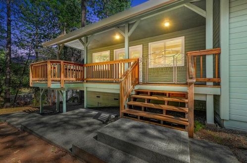 6116 Silverleaf Dr, Michigan Bluff, CA 95631-9629