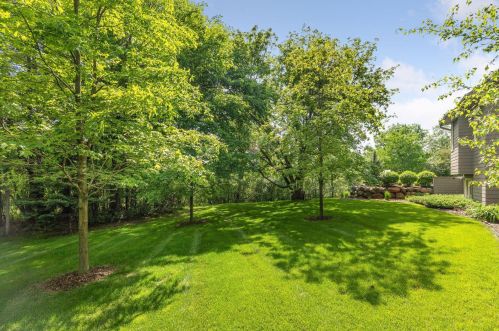 2165 Charlton Rd, Saint Paul MN  55118-4738 exterior