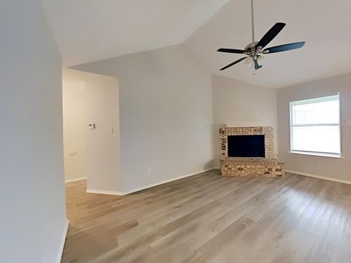 4656 Goldrock Dr, Fort Worth TX  76137-1544 exterior