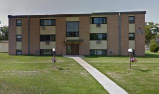 5290 3rd St, Minneapolis MN  55421-1726 exterior