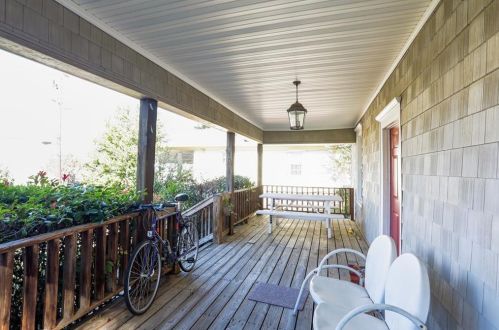 1123 Mcmillan St, Atlanta GA  30318-5414 exterior