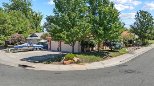 8343 Kaula Dr, Fair Oaks, CA 95628-3852