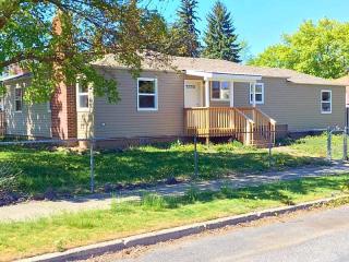 2525 Nora Ave, Spokane WA  99207-5348 exterior