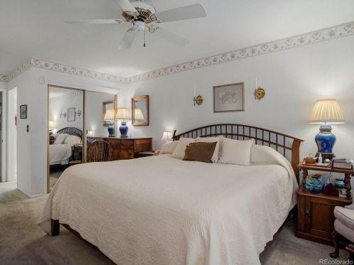 6439 Hinsdale Ave, Englewood CO 80112-1905 exterior