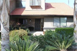 1816 Pryor Dr, Fresno, CA 93720-4070
