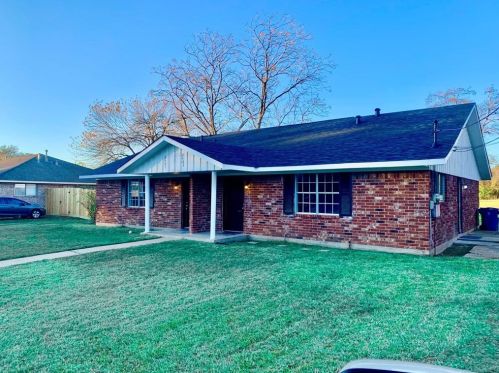 2401 Leaman Ave, Richmond TX  77471-5947 exterior