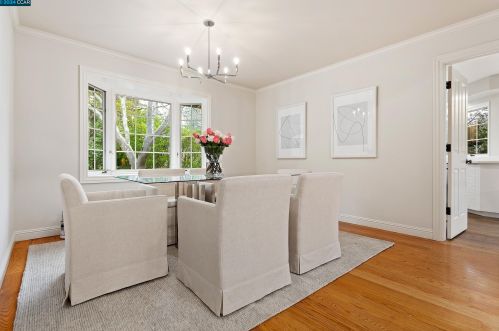 12 Eastwood Dr, Orinda, CA 94563-4308