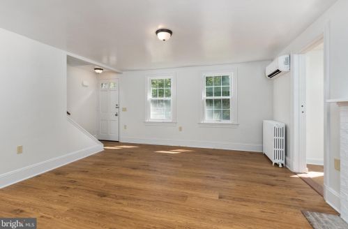 715 Cherry Valley Rd, Princeton NJ  08540-7920 exterior