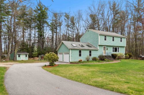 9 Twin Brook Dr, Derry, NH 03038-4358