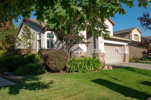 1112 Clydebank Ln, Folsom, CA 95630-6106