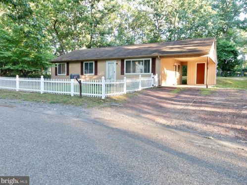 343 Sumach St, Browns Mills, NJ 08015-3313
