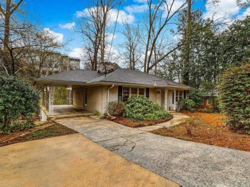2185 Medfield Trl, Atlanta GA  30345-3009 exterior