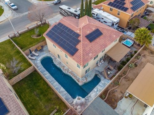 42234 Marbella St, Lancaster CA 93536 exterior