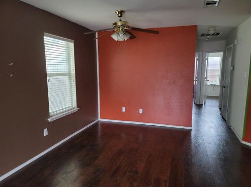 235 Clf Hts Cir, Dallas TX  75241-5330 exterior