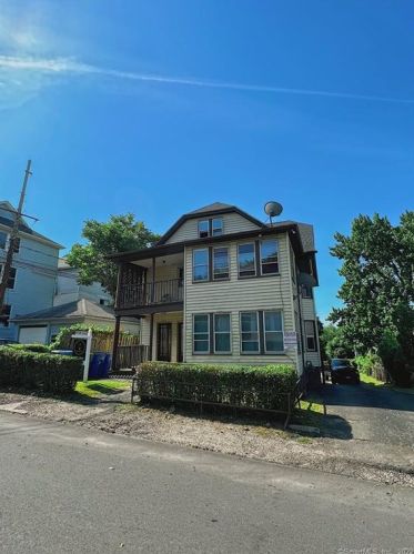 150 Wall St, Waterbury, CT 06705-1139