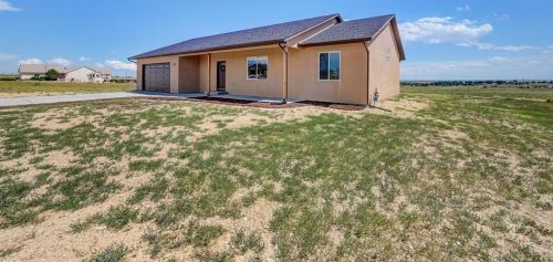 1518 Ithaca Dr, Pueblo CO  81007-2348 exterior