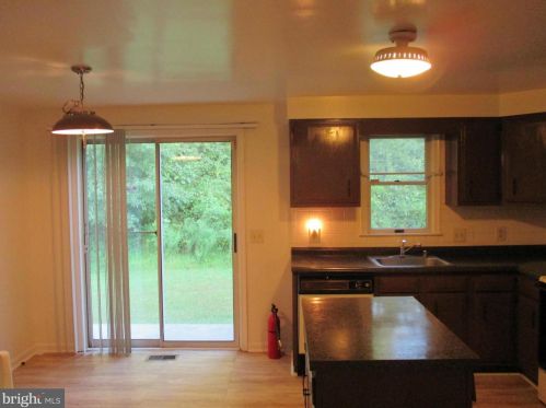 17937 Skymeadow Way, Sandy Spring MD  20860-1032 exterior