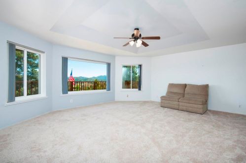 1279 Hanson Way, Ramona, CA 92065-3355