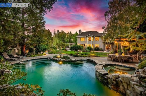 7959 Foothill Knolls Dr, Pleasanton, CA 94588-8225