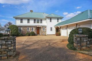 2685 Cove Rd, Woodbury, GA 30293-3918